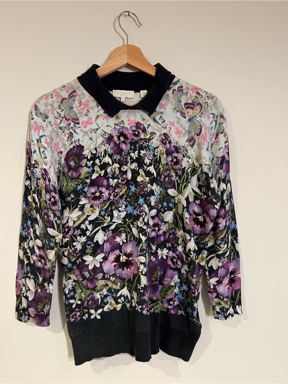 Ted Baker London Black Collar Floral Scoop-Neck Sweater